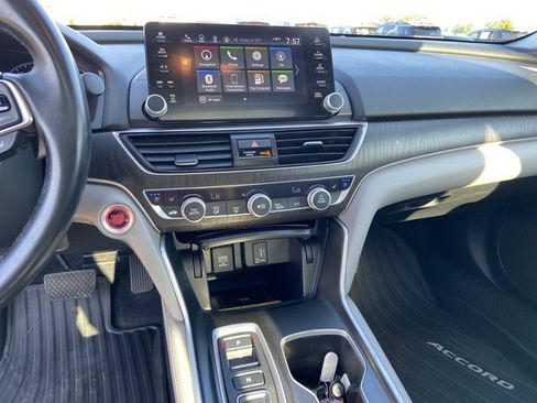 Used 2020 Honda Accord Touring image 23