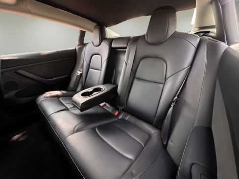 Used 2023 Tesla Model 3 Standard Range RWD image 15