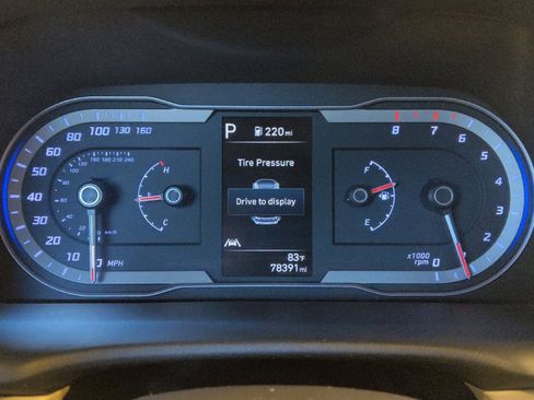 Used 2022 Hyundai Tucson SEL FWD image 23