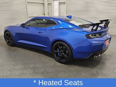 Used 2016 Chevrolet Camaro SS RWD image 7