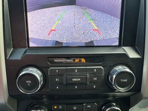 Used 2020 Ford F150 Lariat image 16