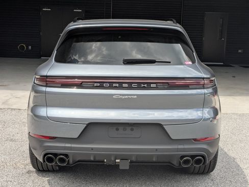 New 2026 Porsche Cayenne AWD/4WD image 10