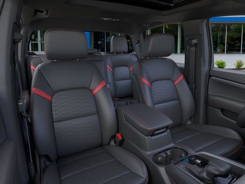 New 2026 Chevrolet Colorado Z71 w/ Technology Package image 16