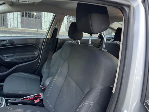 Used 2017 Ford Fiesta SE image 10