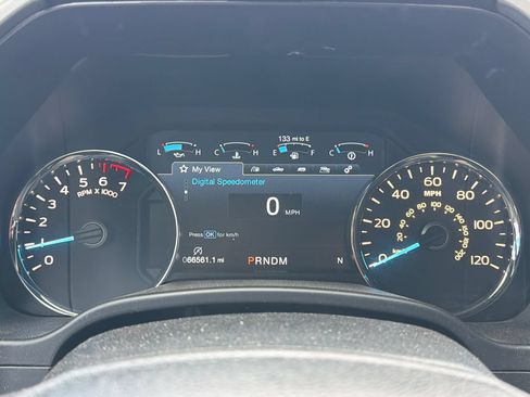 Used 2020 Ford F150 Lariat w/ Equipment Group 502A Luxury AWD/4WD image 10