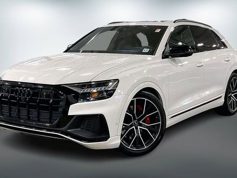 Used 2022 Audi SQ8 Prestige image 2