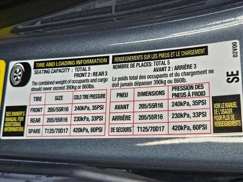 Used 2025 Toyota Corolla LE FWD image 15