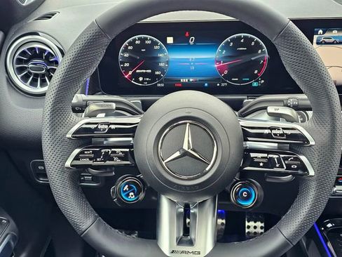 New 2026 Mercedes-Benz GLB 35 AMG 4MATIC image 30