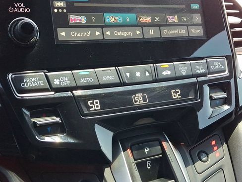 Used 2024 Honda Odyssey Sport image 16