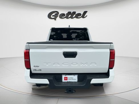 Used 2024 Toyota Tacoma SR5 AWD/4WD image 6