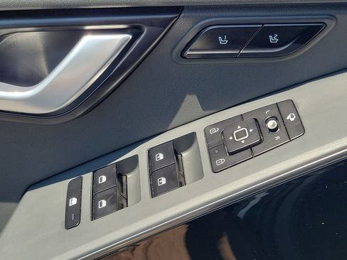 Used 2023 Kia Niro Wave FWD image 18
