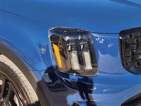 Certified 2024 Kia Telluride SX Prestige X-Line image 7