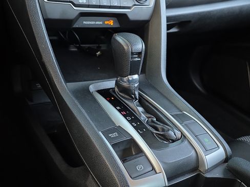 Used 2020 Honda Civic LX image 20