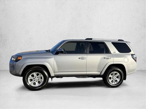 Used 2024 Toyota 4Runner SR5 image 4