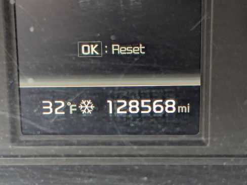 Used 2021 Kia K5 LXS image 18