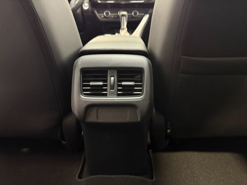 Used 2025 Acura ADX AWD image 32