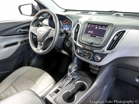 Used 2023 Chevrolet Equinox LT image 23