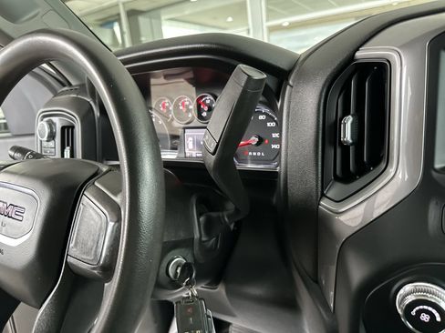 Used 2022 GMC Sierra 3500 Pro w/ Convenience Package AWD/4WD image 15