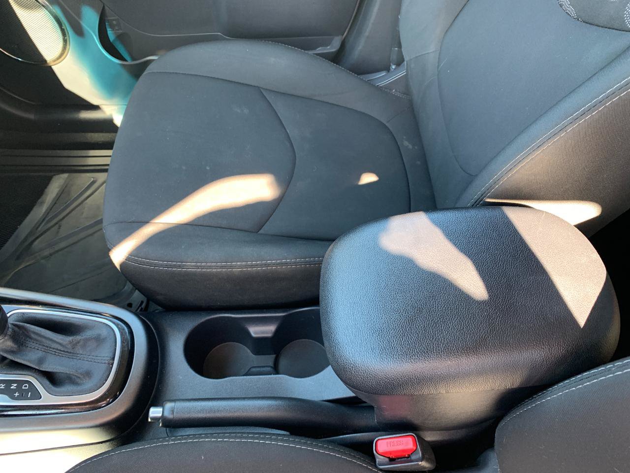Used 2013 Kia Soul + w/ Audio Pkg FWD image 12
