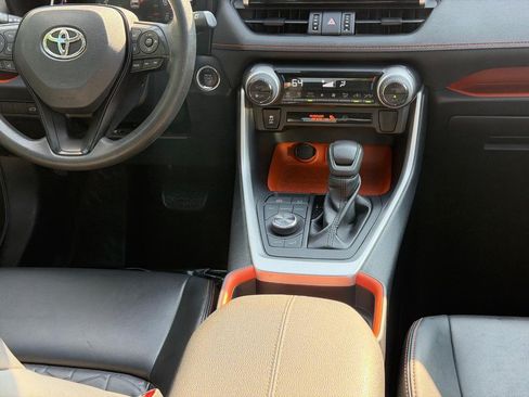 Used 2019 Toyota RAV4 Adventure AWD/4WD image 14