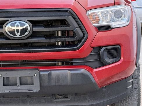 Used 2022 Toyota Tacoma SR w/ SX Package image 7