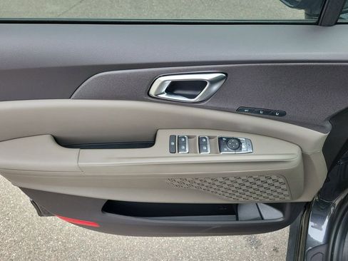 New 2026 Kia Carnival EX image 20