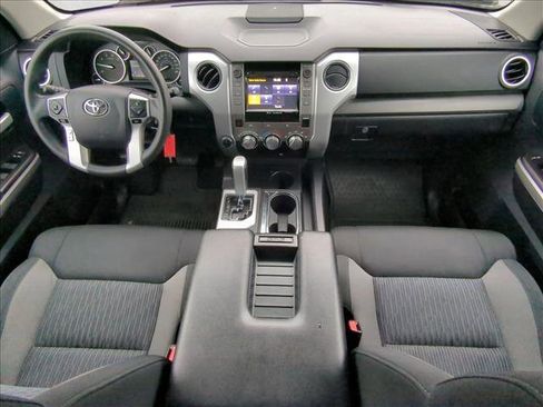 Used 2015 Toyota Tundra SR5 w/ SR5 Upgrade Package image 17