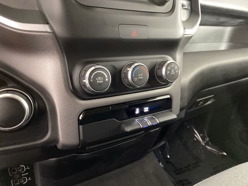 Used 2020 RAM 1500 Big Horn image 28