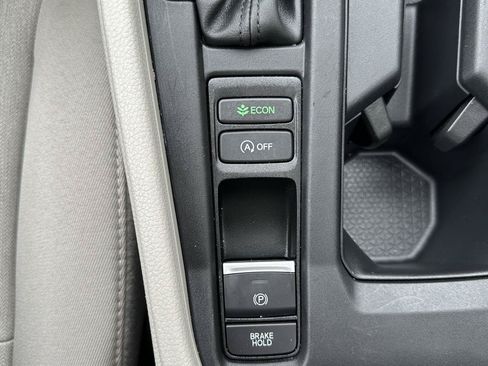 Used 2024 Honda Accord EX image 21