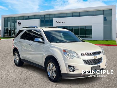 Used 2015 Chevrolet Equinox LTZ FWD image 3