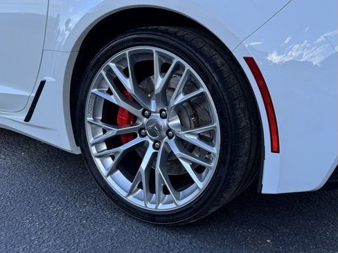 Used 2016 Chevrolet Corvette Z06 image 17