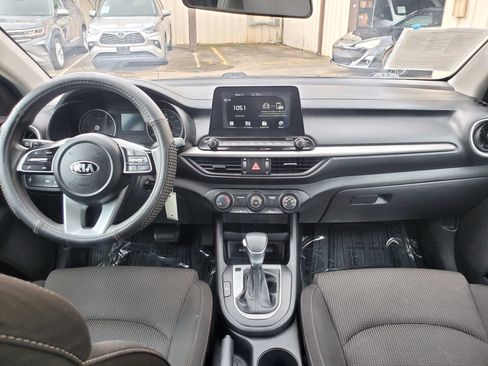 Used 2021 Kia Forte LXS FWD image 34