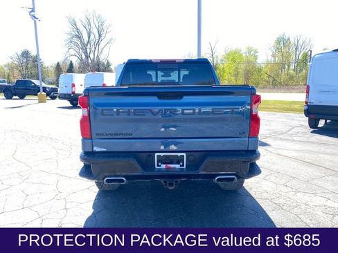 Used 2024 Chevrolet Silverado 1500 LT Trail Boss w/ Convenience Package II AWD/4WD image 6