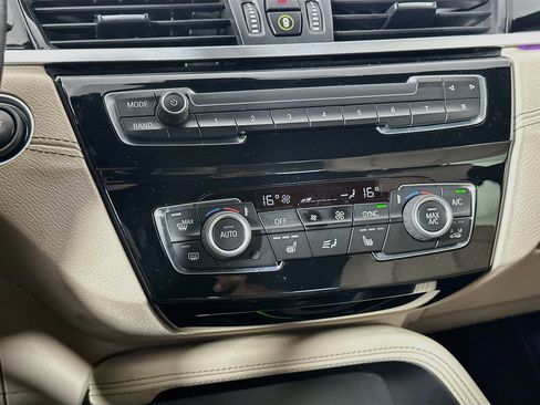 Used 2021 BMW X1 xDrive28i w/ Convenience Package AWD/4WD image 23