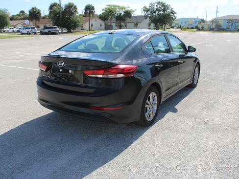 Used 2018 Hyundai Elantra SEL FWD image 24