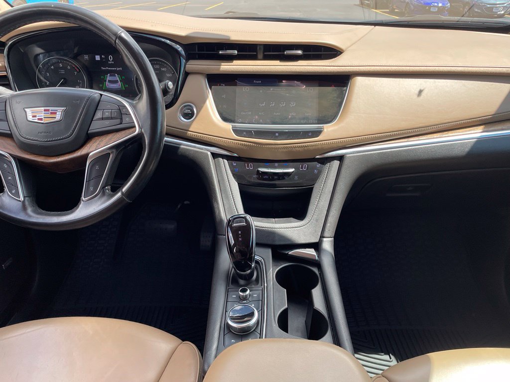 Used 2021 Cadillac XT5 Premium Luxury w/ Platinum Package AWD/4WD image 12