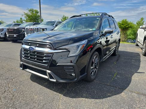 Used 2023 Subaru Ascent Touring AWD/4WD image 11