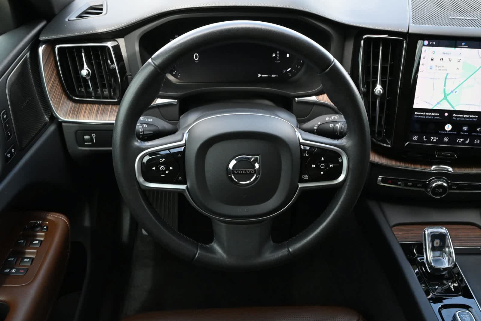 Used 2022 Volvo XC60 B6 Inscription w/ Advanced Package AWD/4WD image 9