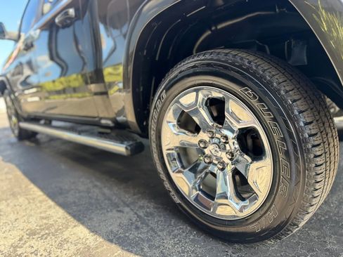 Used 2020 RAM 1500 Laramie image 17