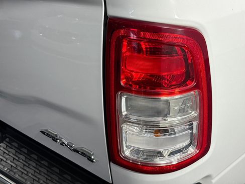Used 2021 RAM 2500 Big Horn AWD/4WD image 31