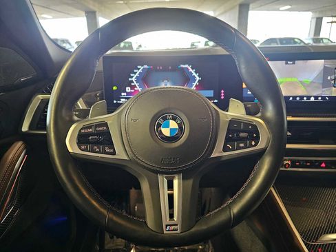 Used 2024 BMW X6 M60i AWD/4WD image 11