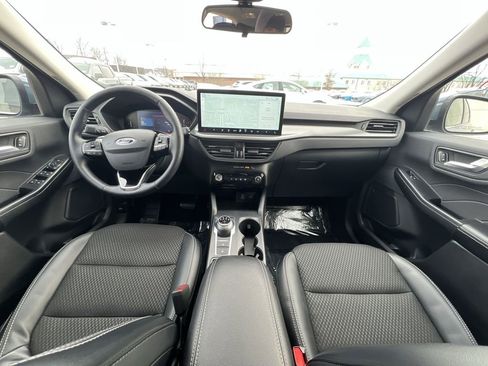 Used 2025 Ford Escape SE FWD image 23