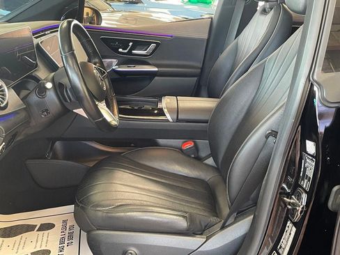 Used 2023 Mercedes-Benz EQE 500 4MATIC Sedan image 15