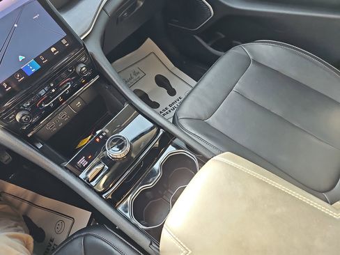 Used 2022 Jeep Grand Cherokee Limited w/ Trailer Tow Prep Group (B) image 46