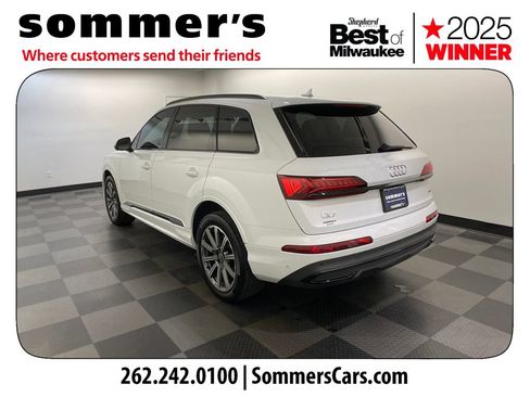 Used 2022 Audi Q7 2.0T Premium Plus w/ Premium Plus Package AWD/4WD image 3