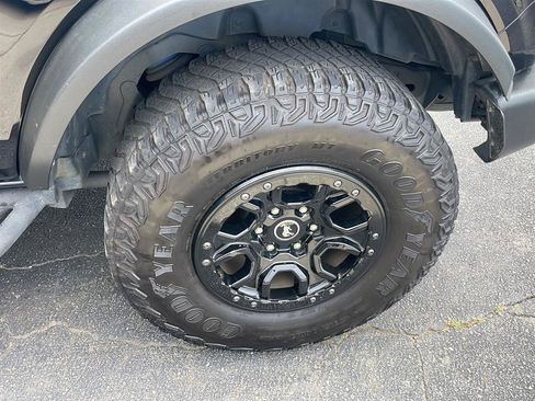 Used 2023 Ford Bronco Wildtrak AWD/4WD image 8