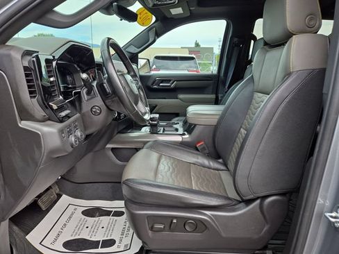 Used 2024 Chevrolet Silverado 1500 ZR2 w/ Technology Package AWD/4WD image 2