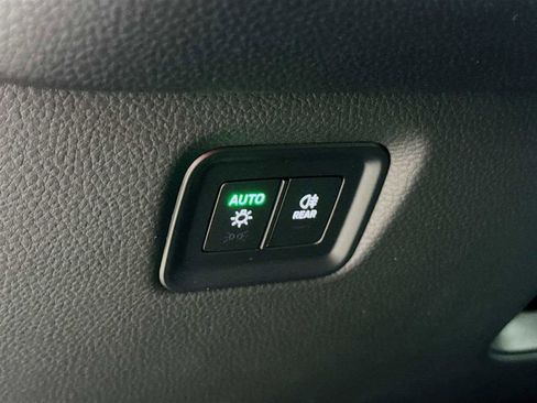 New 2026 Porsche Cayenne S image 11