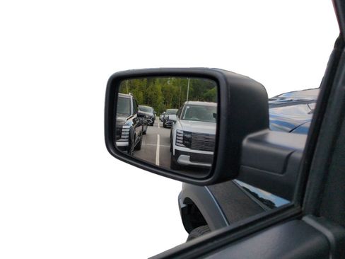 Used 2024 RAM 1500 Warlock AWD/4WD image 11