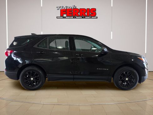 Used 2019 Chevrolet Equinox LS w/ LPO, Floor Liner Package AWD/4WD image 4